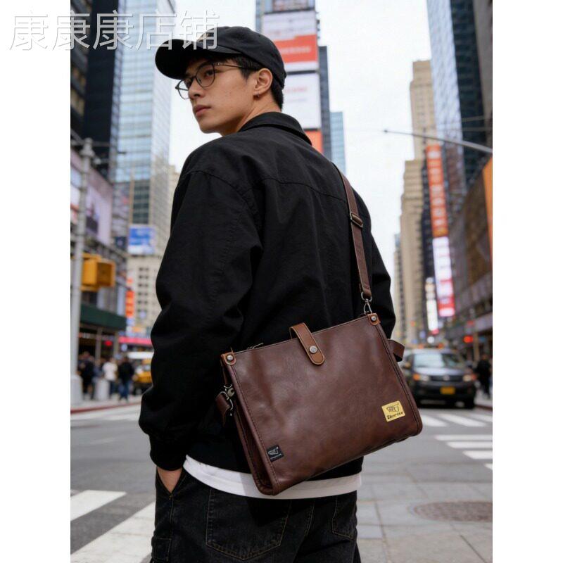 香港潮牌2026新品男包ins简约男单肩包商务斜挎包 休闲搭扣邮差包