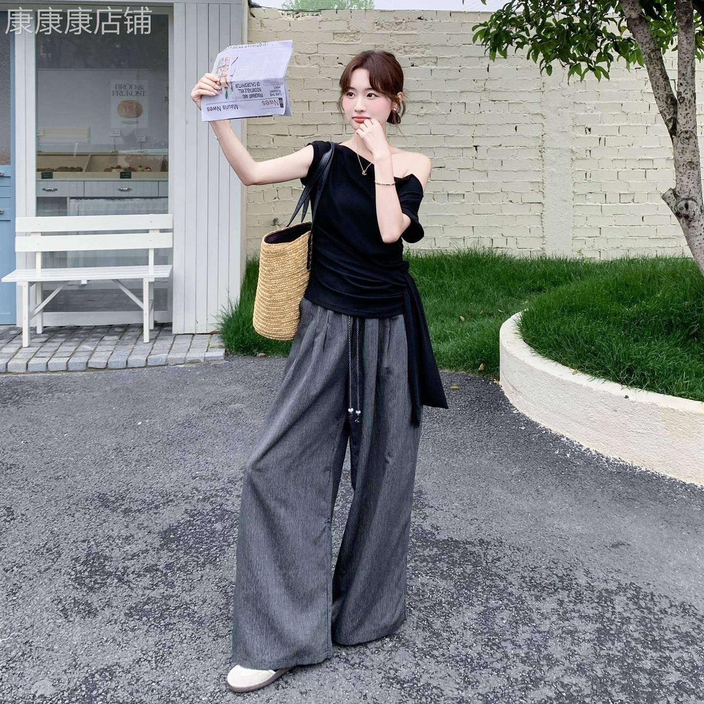 黑色设计感斜露肩上衣条纹宽裤套装女2025夏韩系chic别致两件套