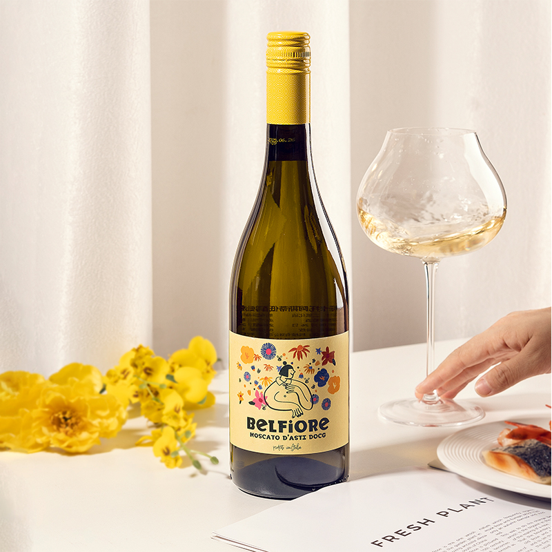 白桃梨子味 意大利DOCG贝拉拉莫斯卡托阿斯蒂低度甜白起泡葡萄酒