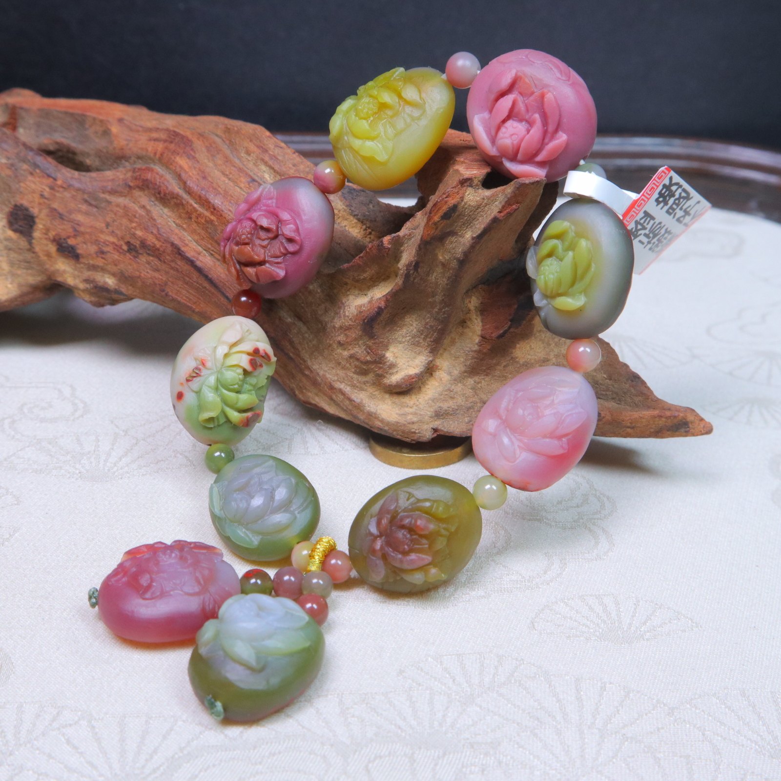 盐源玛瑙手串俏色巧雕荷花手串蛋蛋收藏级别送闺蜜朋友同事礼物,珠宝/钻石/翡翠,手饰,淘宝优惠券,粉丝福利购,淘宝优惠卷