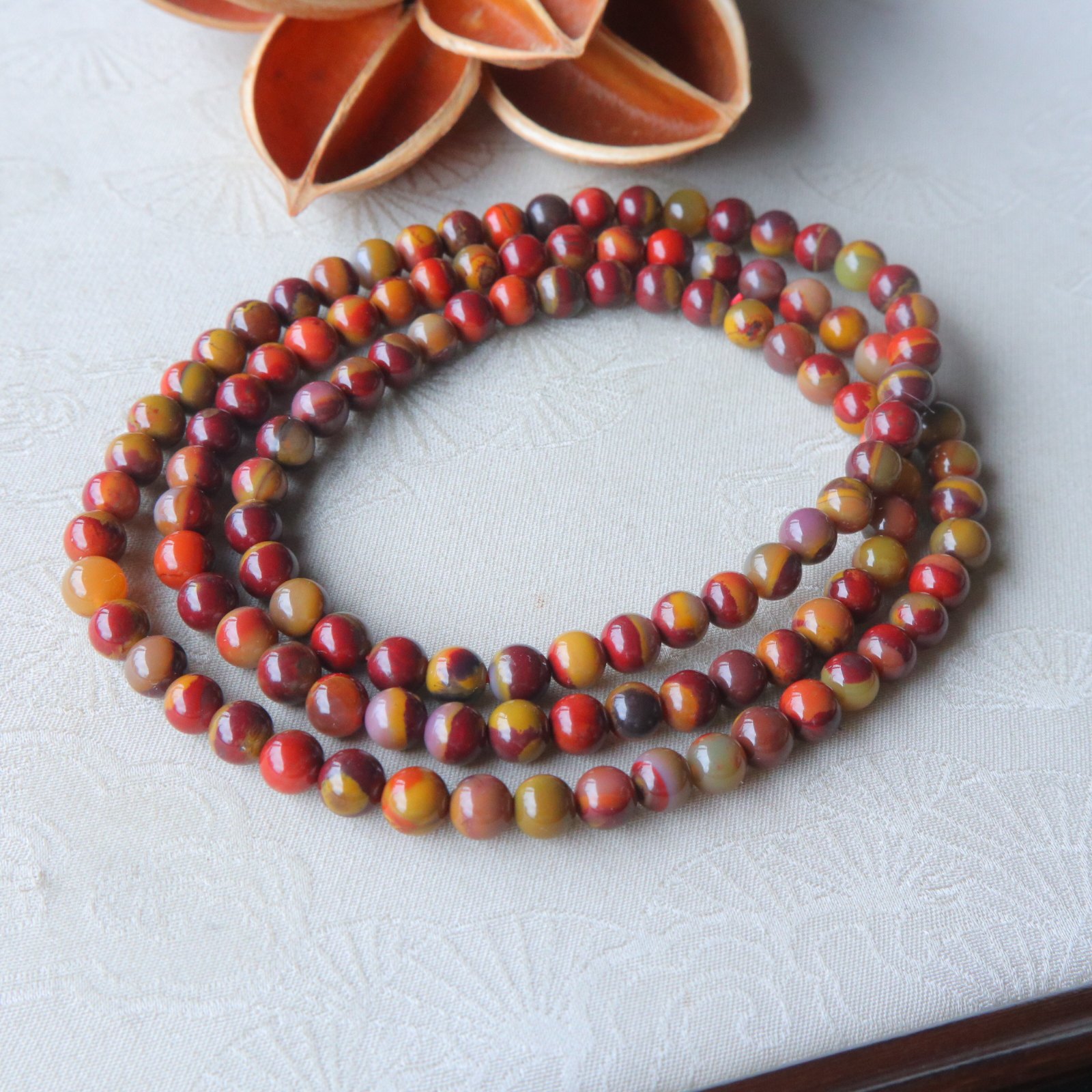 盐源玛瑙籽料包浆多圈手链6mm