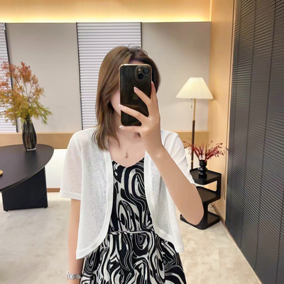 豆豆DC【隐隐约约外套】显瘦气质时尚百搭休闲薄款短外套-WDM1066