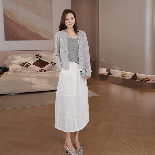 豆豆DC【白笺】法式小众设计感褶皱女士通勤时尚花苞裙-26XQ1352