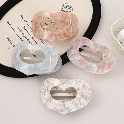 醋酸扁平发夹镂空爱心抓夹后脑勺