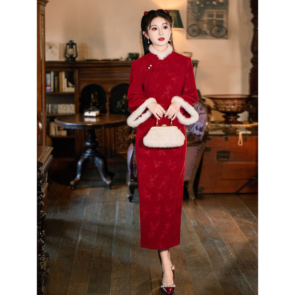 红色旗袍2025新款新中式秋冬气质