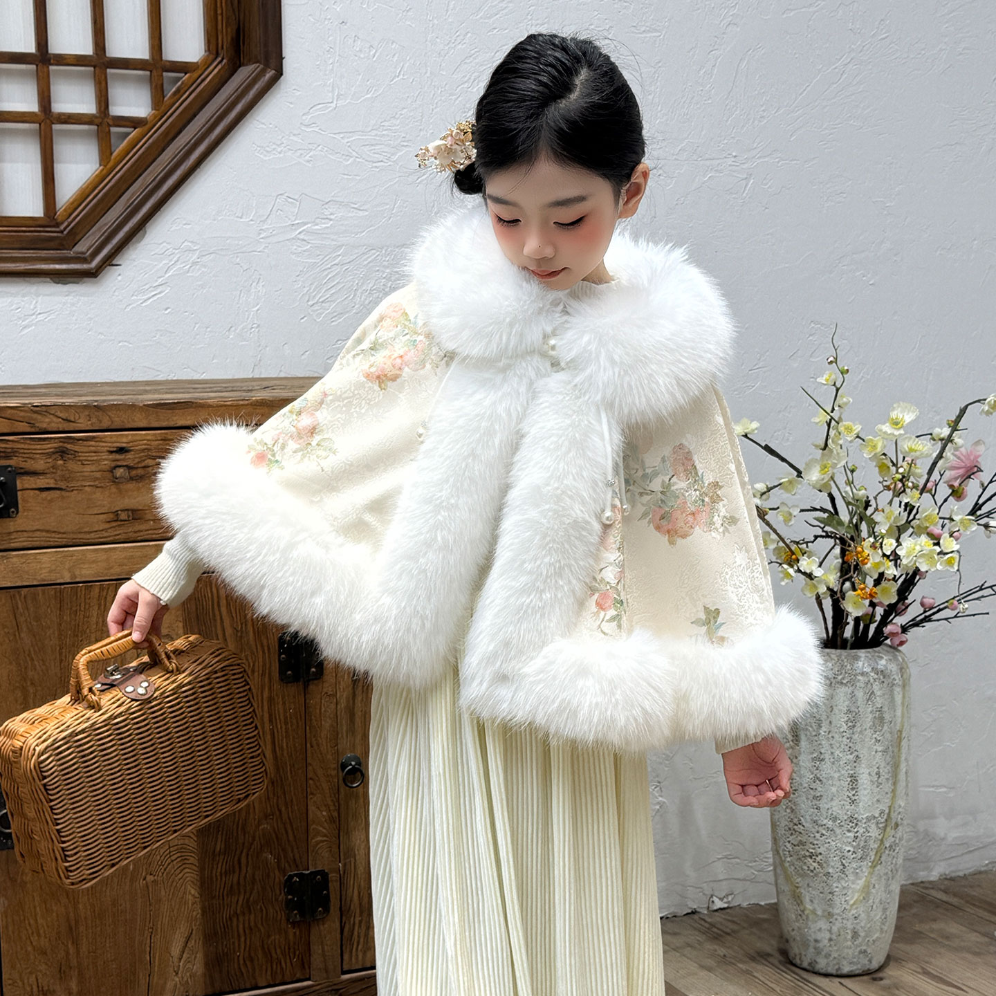 儿童披肩斗篷秋冬款汉服加绒加厚