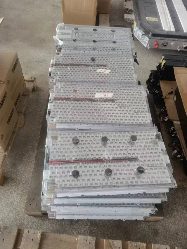 比克18650ck-3000毫安时模组10s33p