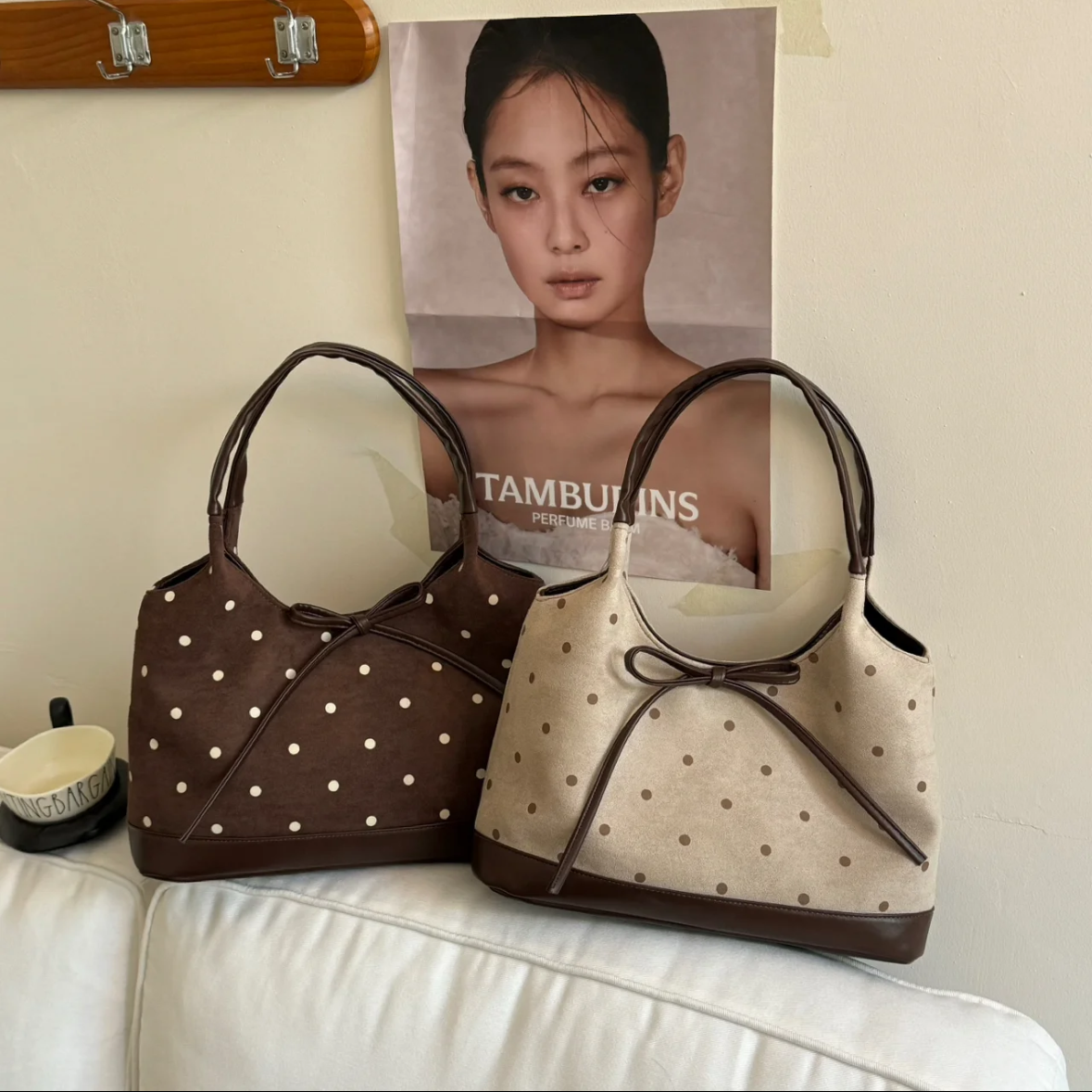 韩国菜篮子水桶包包女2025冬季新款波点托特包小众设计单肩手提包,箱包皮具/热销女包/男包,托特包,淘宝优惠券,粉丝福利购,淘宝优惠卷