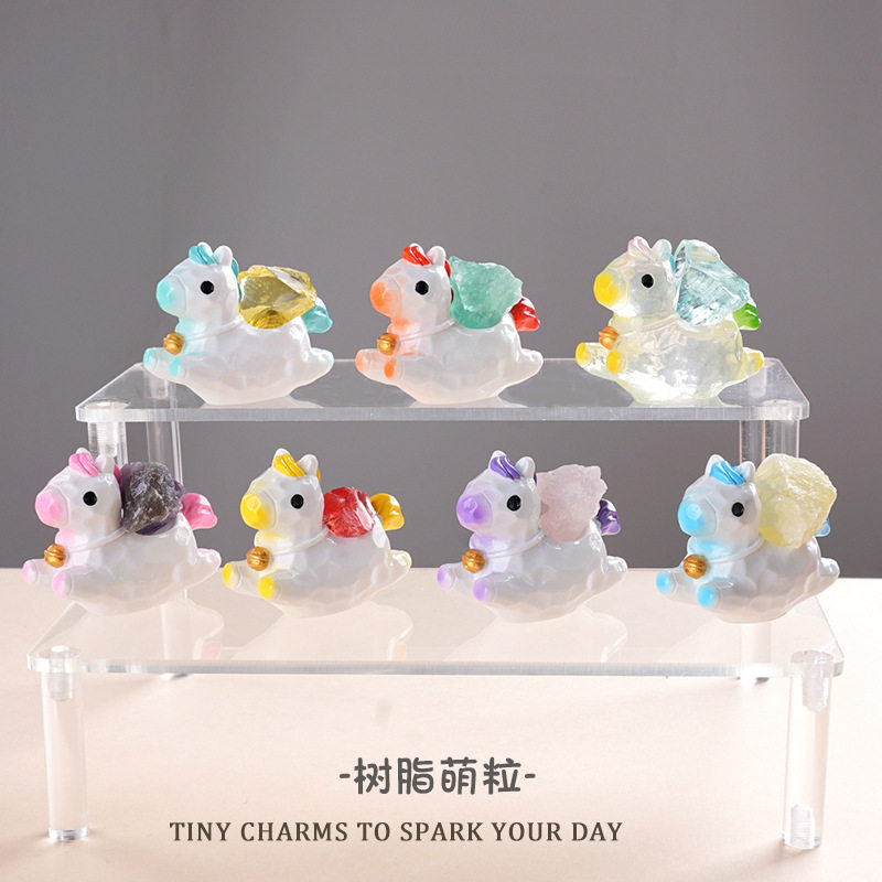 新款 树脂创意工艺品盲盒潮玩公仔车载办公室桌面摆件扩香石木马,家居饰品,桌面摆件,淘宝优惠券,粉丝福利购,淘宝优惠卷
