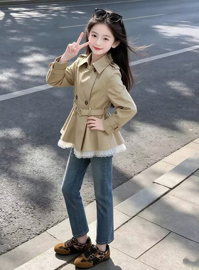 女童中大童新款时髦花边风衣
