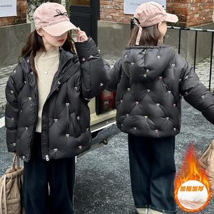 2025新款棉袄女童蝴蝶结刺绣轻暖羽绒棉服冬季棉衣短款面包服外套