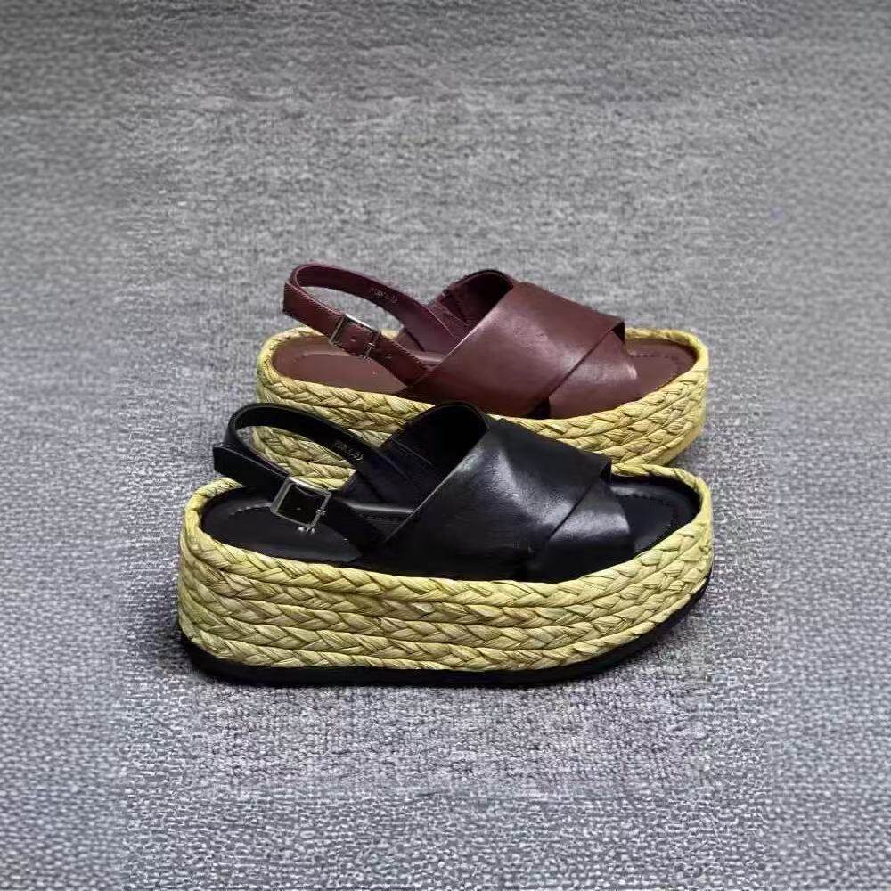欧洲站2026新款厚底草编凉鞋女时尚交叉带平跟外穿度假风舒适拖鞋