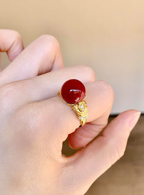 古法金色柿子花丝珊瑚红蛋面戒指民族风轻奢开口指环本命年戒指
