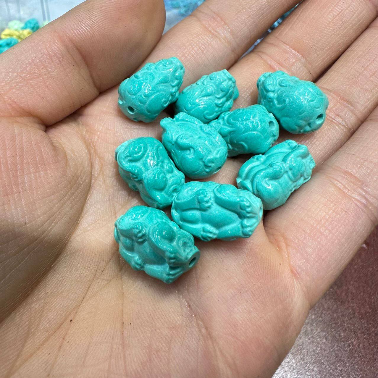 高瓷菱镁矿绿松石貔貅配件手工diy文玩时尚配饰佛珠手串饰品