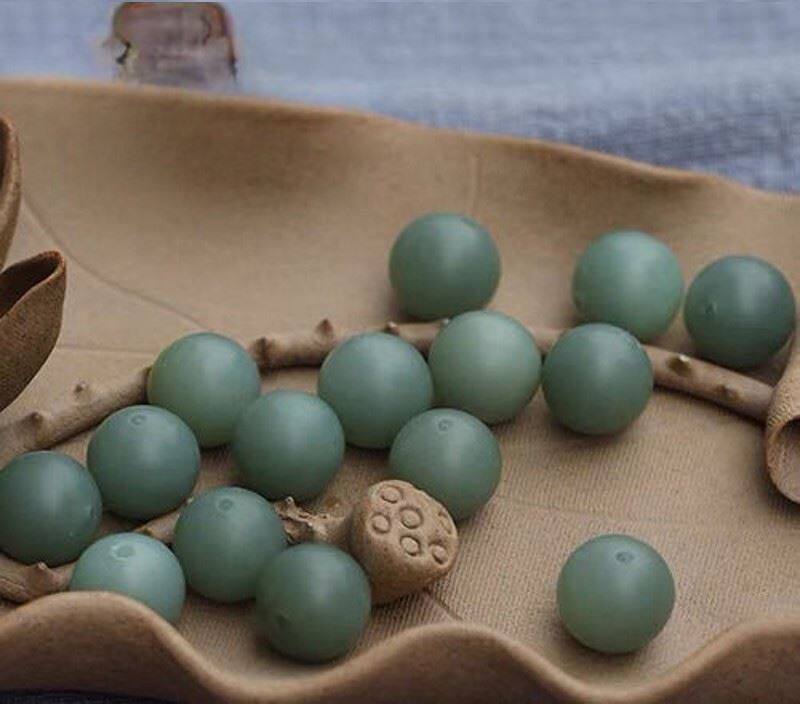 新疆和田玉且末蓝亚光素面磨砂圆珠子diy单颗且末料散珠配珠