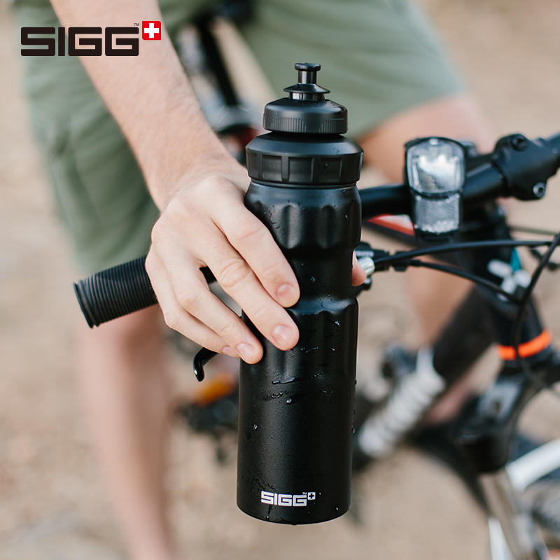 SIGG/希格运动水壶瑞士原装进口户外骑行跑步健身轻量水杯