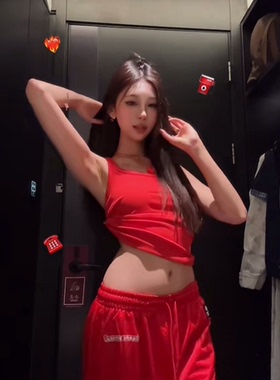 DQ+美式复古辣妹风吊带背心女秋冬新款修身显瘦打底衫上衣两件套