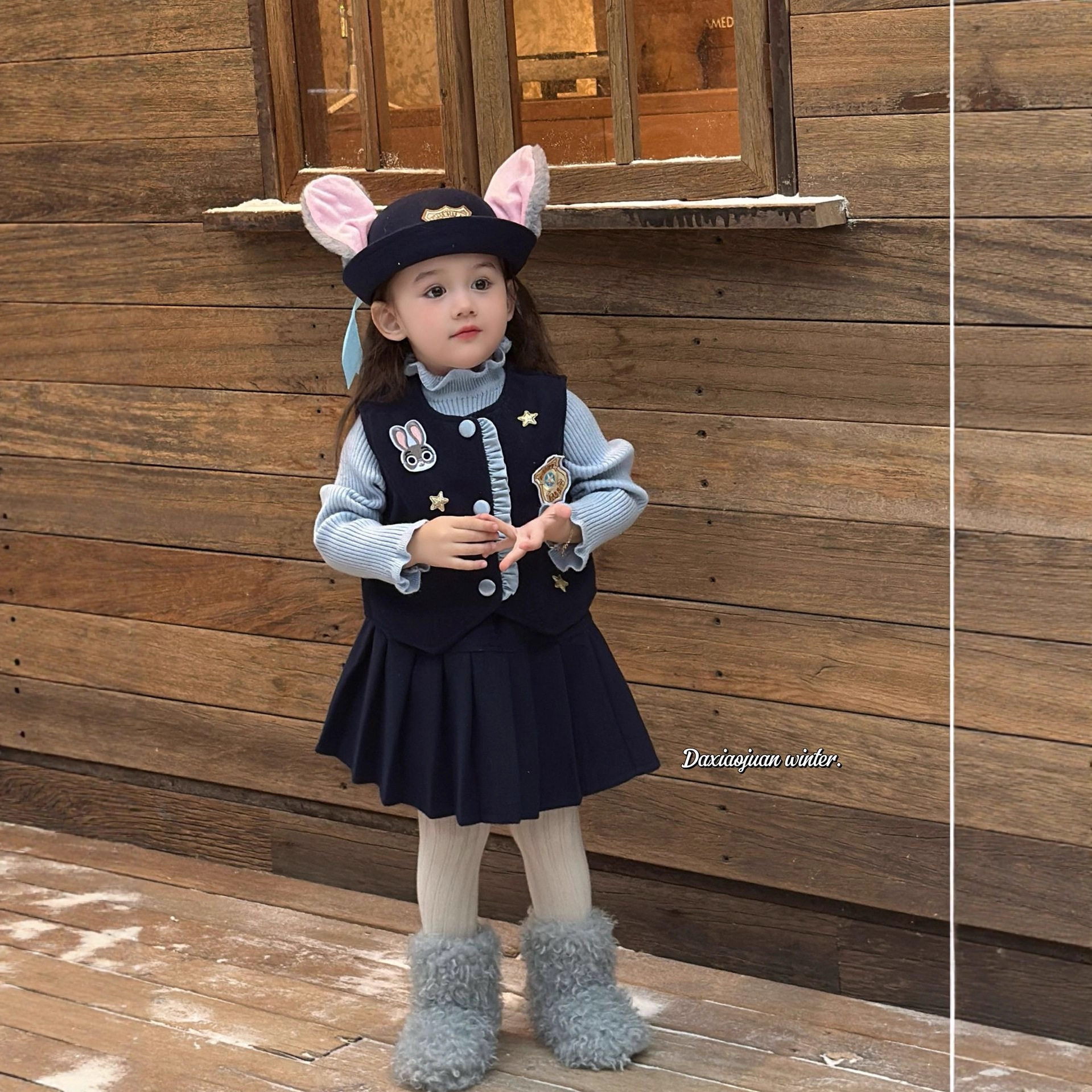 【大小卷】冬季新款女童兔子警官套装裙-77228,童装/婴儿装/亲子装,套装,淘宝优惠券,粉丝福利购,淘宝优惠卷