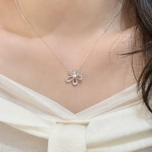 s925纯银施家珍珠镂空满钻太阳花项链女高级感小众锁骨链花朵吊坠