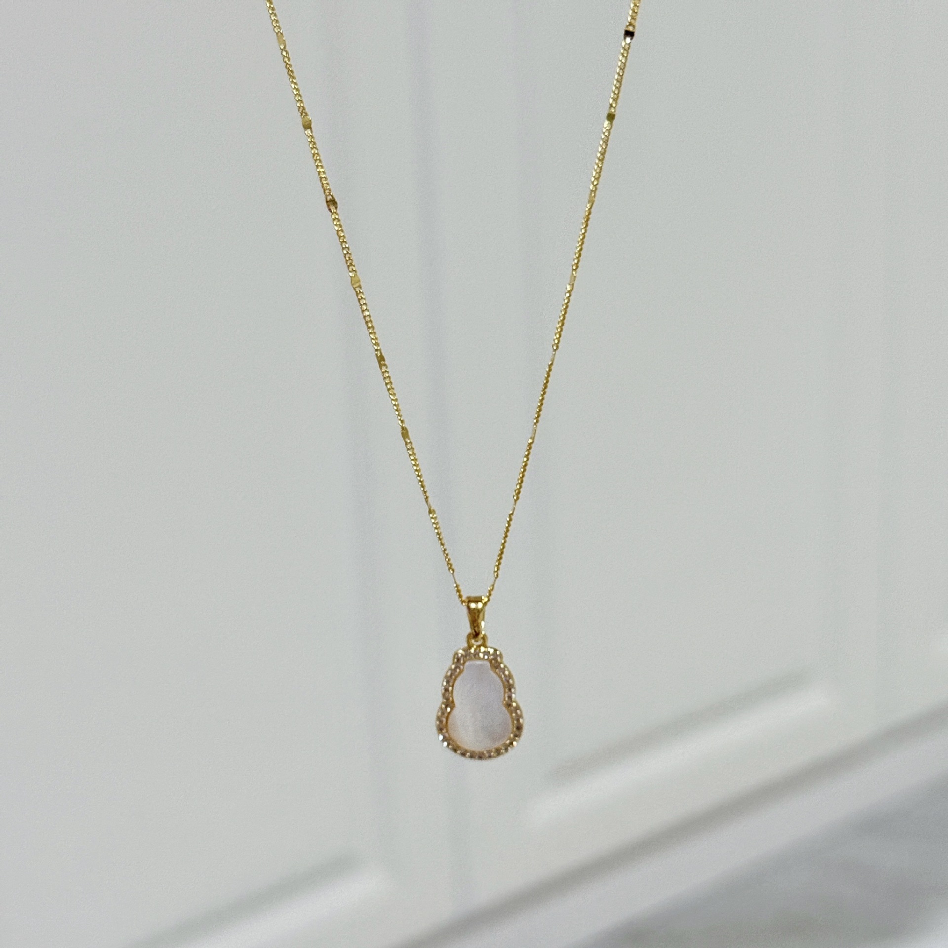 s925纯银波光粼粼闪片锁骨链女2025新款简约百搭高级感葫芦项链