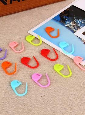 100pcs/lot Needle Clip Hook Plastic Knitting Tools Locking