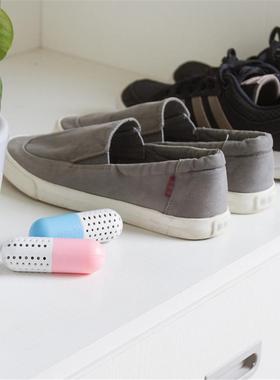 2PCS Capsule Shape Desiccant Shoe Deodorant Dryer Deodorizer