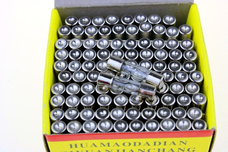 Free shipping! 100PCS FUSE 20A 250V 20A/250V 5*20 5X20 5MM *