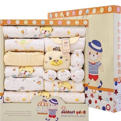 17pCS NewBorN BaBy ClotheS Set CartoN Set with Gift BaG
