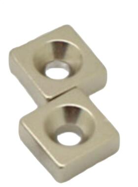 10Pcs 10x10x3.8mm N35 Square Hole Super Strong Blocks Rare E