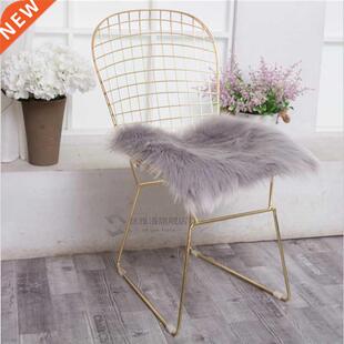 White Faux Sheepskin Wool Rug Fluffy Hairy Wool Carpet Seat