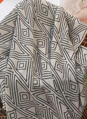 Nordic Style Knitted Warm Throw Blanket Black White Double-S