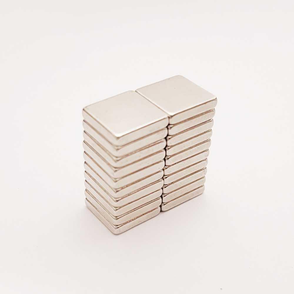 20PCS 10x10x2mm Powerful Small Pack Magnets Super Neodymium