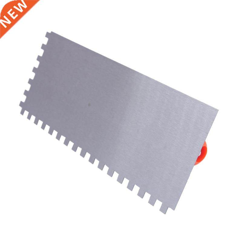 Tooth Shapes of Stainless Steel Blades, with a Wooden Handle