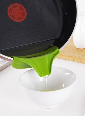 Creative Anti-Spill Silicone Soup Funnel Deflector Slip On P