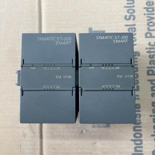 西门子PLC200 SMART EM DT08  6(议价）
