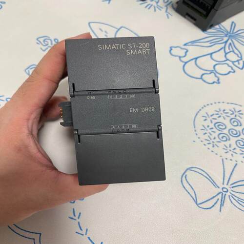 西门子200smart  EM DR08(议价）