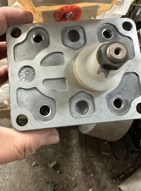 萨奥丹佛斯油泵，库存件，进口油泵，PATENTED，SNP2 议价