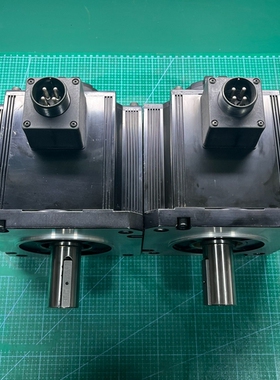 欧姆龙伺服5KW电机：R88M-K5K020C-S2-Z，R 议价