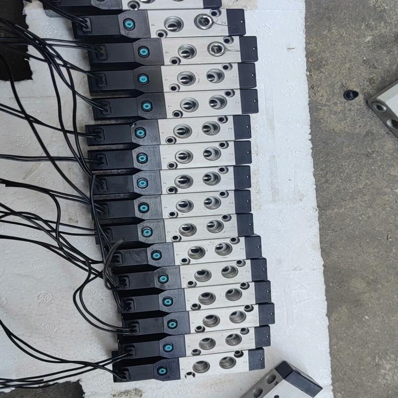 KURODA黑田派克电磁阀进口RCS2413-Z11(议价)