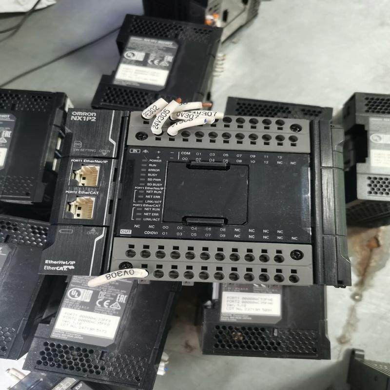 欧姆龙主机NX1P2-9024DT，链接实拍图，成色(议价）