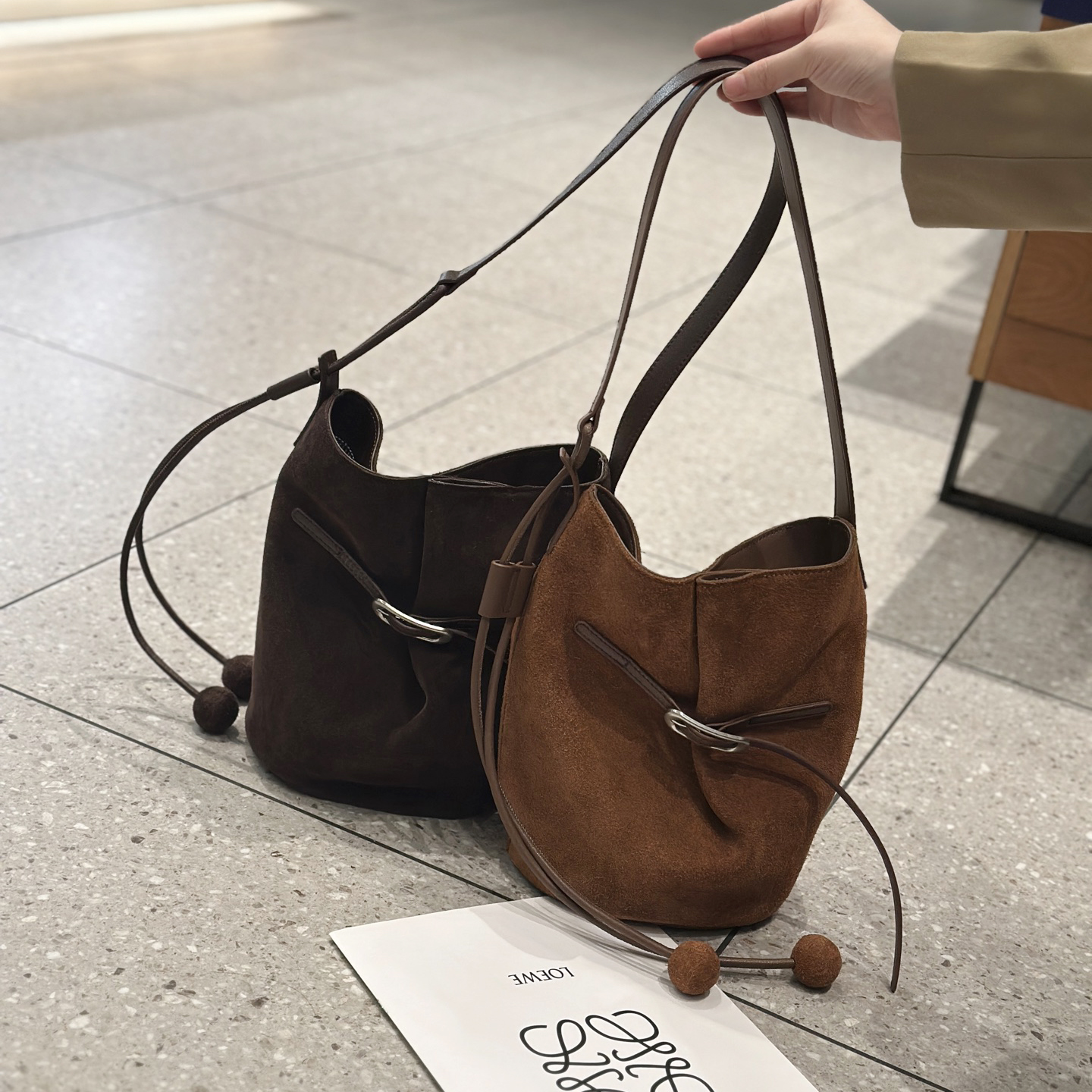 腋下水桶包2025秋冬单肩斜挎包女