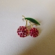 2清仓镶钻樱桃小胸针宽3.3高3.4CM