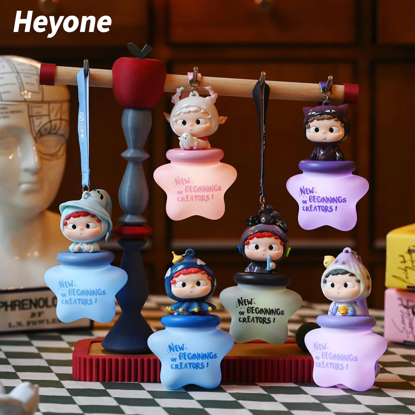 黑玩哦崽OZAI小夜灯挂件桌面摆件