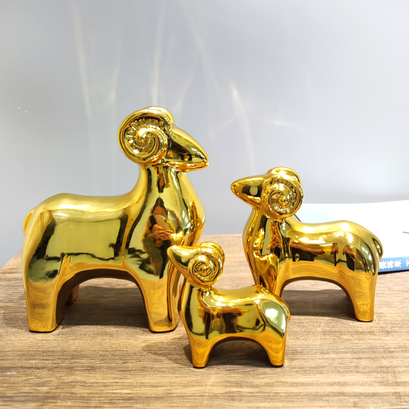 陶瓷吉祥物风水客厅金色
