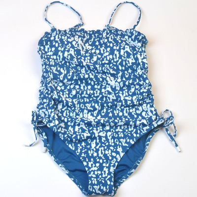 新款美国品牌时尚度假连体泳衣女