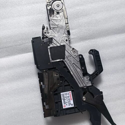 议价：雅马哈SS款电动飞达，型号KLJ-MC400-010，