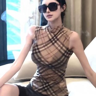 辣妹气质修身 法式 新款 复古半高领无袖 显瘦格纹上衣 背心T恤女夏季