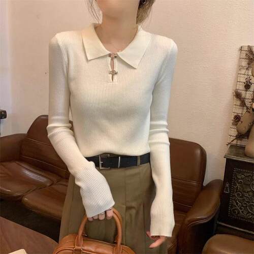 打底衫女春秋2026新款修身高级感设计感内搭针织衫毛衣polo领上衣