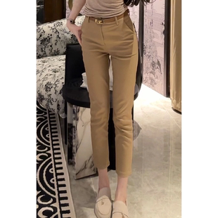 卡其色西装裤子女款春秋款2026新款直筒修身显瘦小个子九分休闲裤