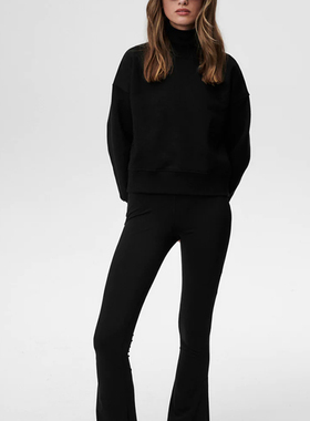 伶社 | 波兰Undress Code微喇叭裤高领卫衣女套装外穿保暖家居服